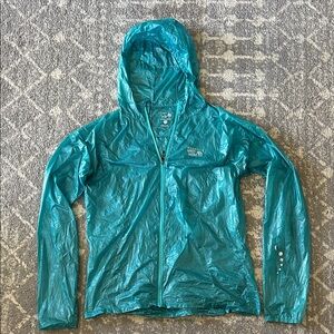 Mountain Hardwear Women’s Teal Hooded Windbreaker Jacket